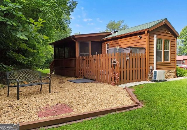 87 Chimney Ridge, Blairsville, GA 30512