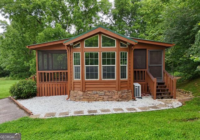 87 Chimney Ridge, Blairsville, GA 30512