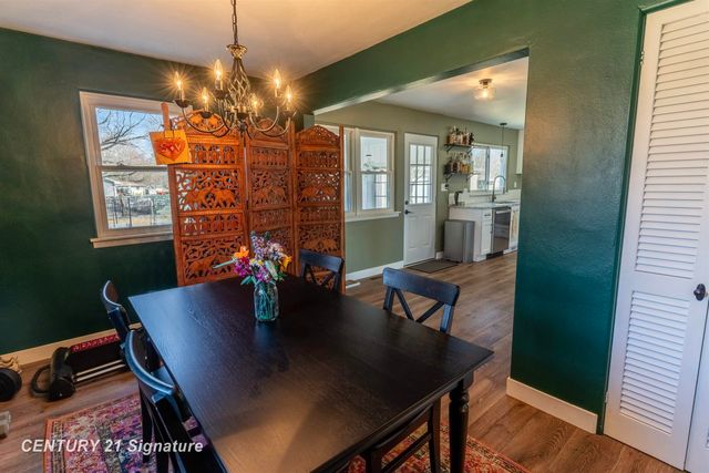 2251 E Stewart Road, Midland, MI 48640