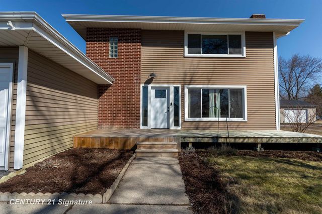 2251 E Stewart Road, Midland, MI 48640