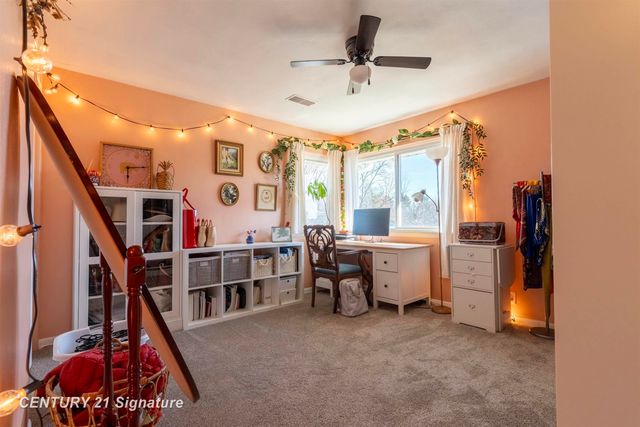 2251 E Stewart Road, Midland, MI 48640