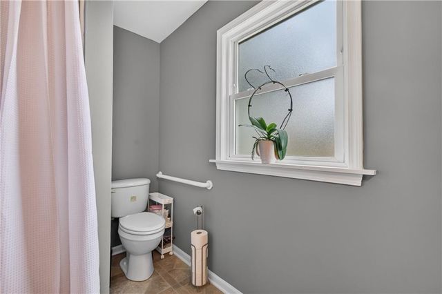 4006 S Lynn Street, Independence, MO 64055