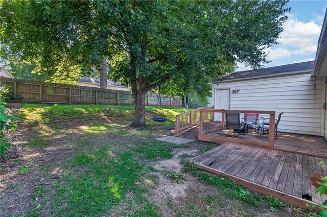 4006 S Lynn Street, Independence, MO 64055
