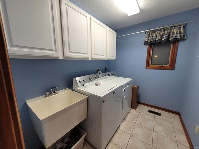 10925 Stoneoak Court, Fort Wayne, IN 46845