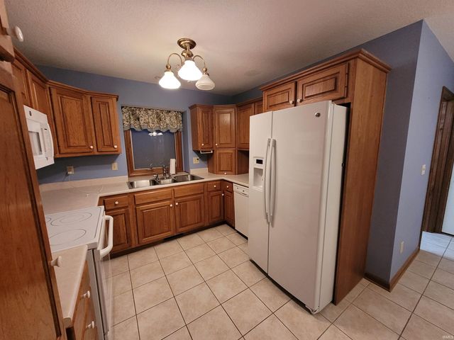 10925 Stoneoak Court, Fort Wayne, IN 46845