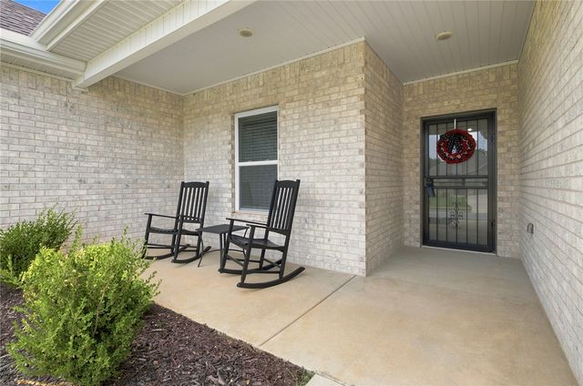 157 N Adler Avenue, Farmington, AR 72730