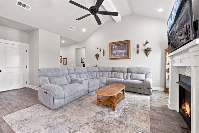 157 N Adler Avenue, Farmington, AR 72730