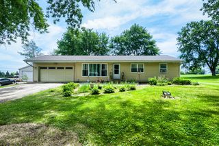 13 Bonnie Lane, Yorkville, IL 60560