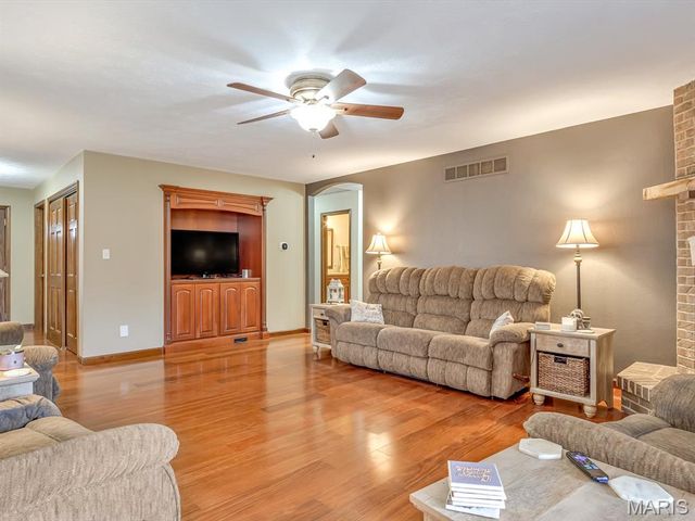 149 Bethel Road, O'fallon, IL 62269