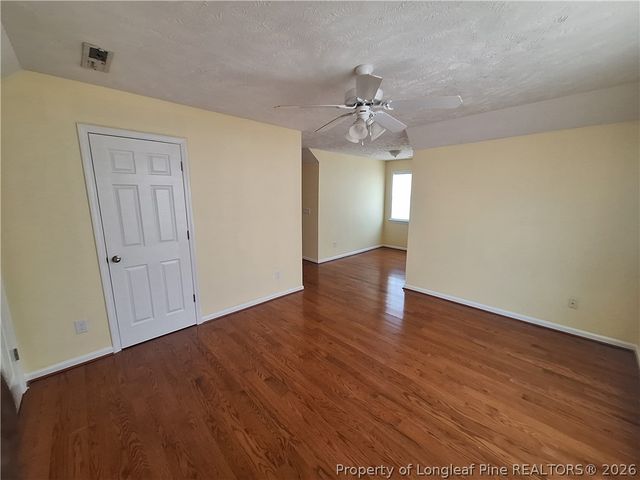 1941 Abbeydale Lane, Fayetteville, NC 28304