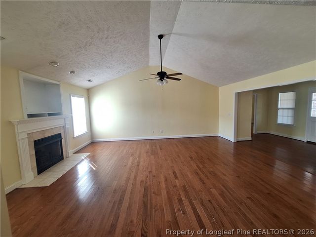 1941 Abbeydale Lane, Fayetteville, NC 28304