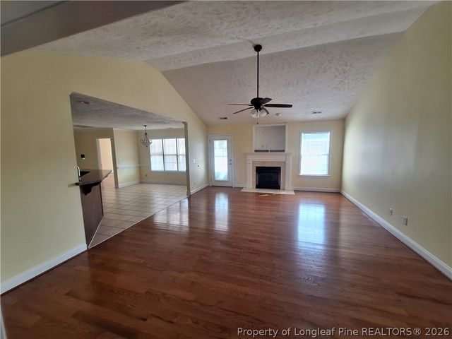 1941 Abbeydale Lane, Fayetteville, NC 28304