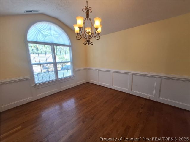 1941 Abbeydale Lane, Fayetteville, NC 28304