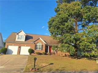 1941 Abbeydale Lane, Fayetteville, NC 28304