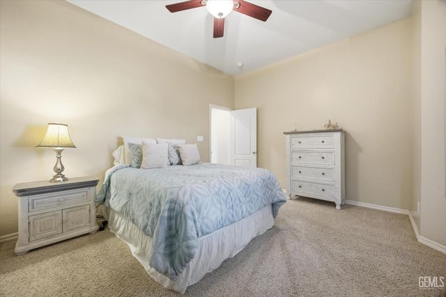 1507 Pollen Crest Ct, Bakersfield, CA 93314