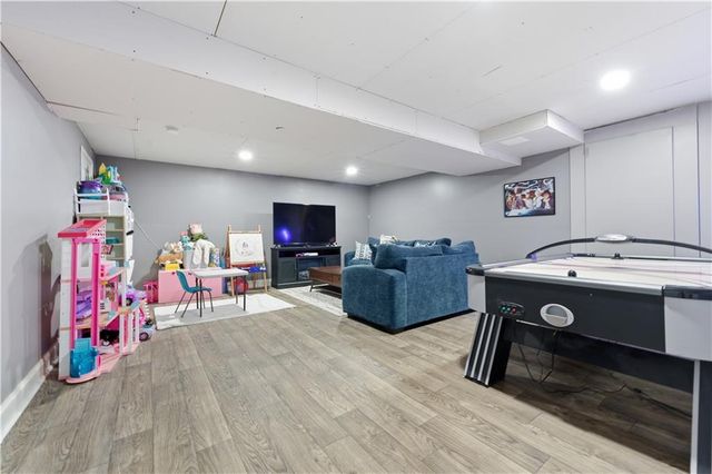 223 Hickory Lane, Canton, GA 30115