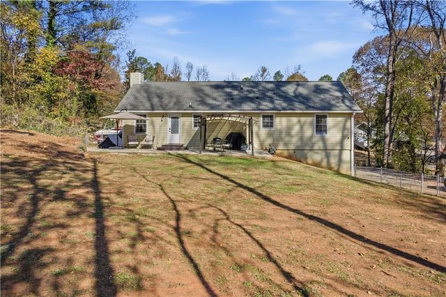 223 Hickory Lane, Canton, GA 30115