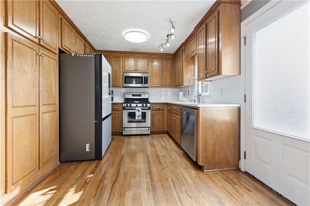 223 Hickory Lane, Canton, GA 30115