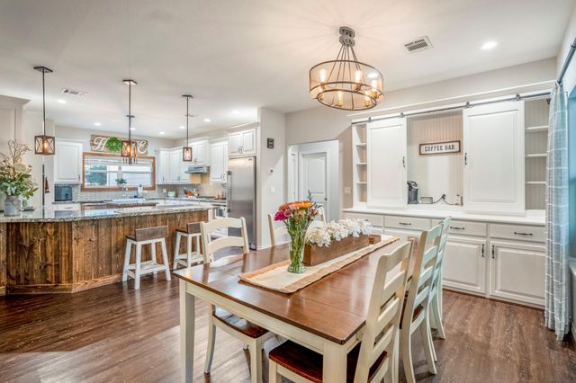 120 Ebner Lake Front Drive, Montgomery, TX 77316