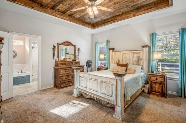 120 Ebner Lake Front Drive, Montgomery, TX 77316