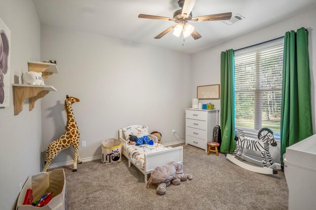 120 Ebner Lake Front Drive, Montgomery, TX 77316