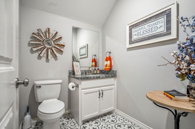 120 Ebner Lake Front Drive, Montgomery, TX 77316