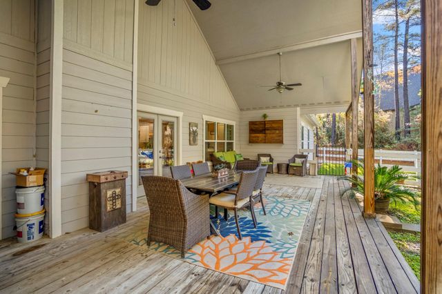 120 Ebner Lake Front Drive, Montgomery, TX 77316