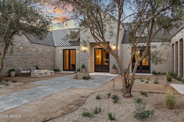 5402 E LAFAYETTE Boulevard, Phoenix, AZ 85018
