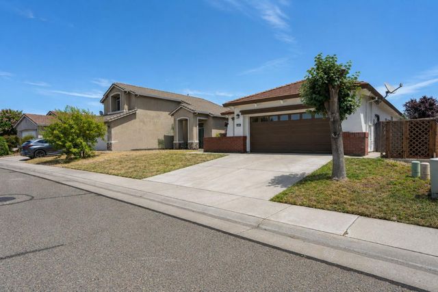 10857 Bellone Way, Rancho Cordova, CA 95670