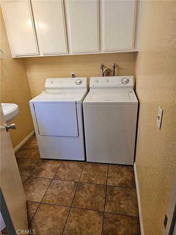 307 Canyon Crest, Lake Arrowhead, CA 92352