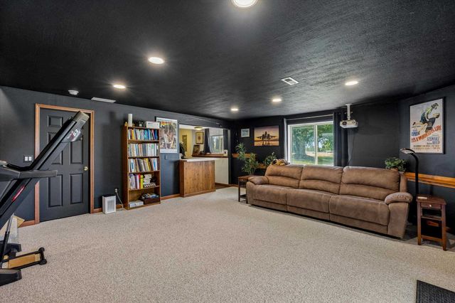 5611 E Nancy Ln, Mead, WA 99021