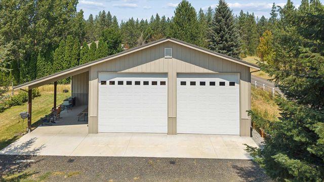 5611 E Nancy Ln, Mead, WA 99021