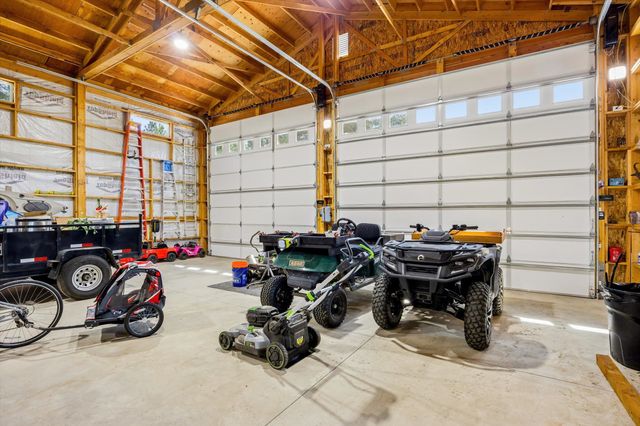 5611 E Nancy Ln, Mead, WA 99021