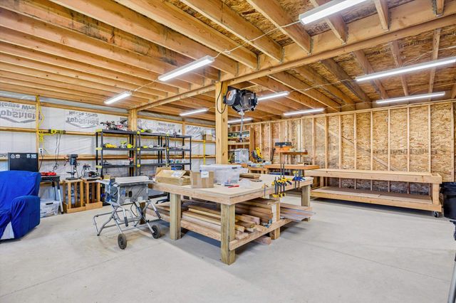 5611 E Nancy Ln, Mead, WA 99021