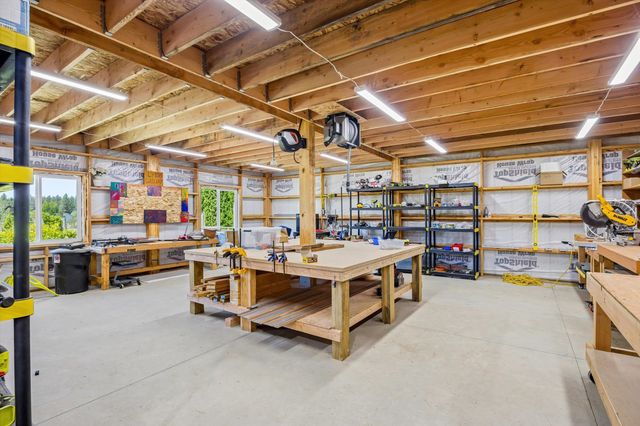 5611 E Nancy Ln, Mead, WA 99021