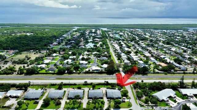 9095 SE Hobe Ridge Avenue, Hobe Sound, FL 33455