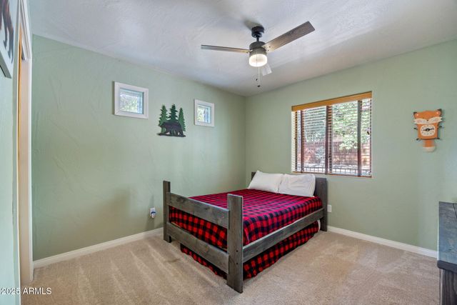 2190 EVERGREEN Lane, Show Low, AZ 85901