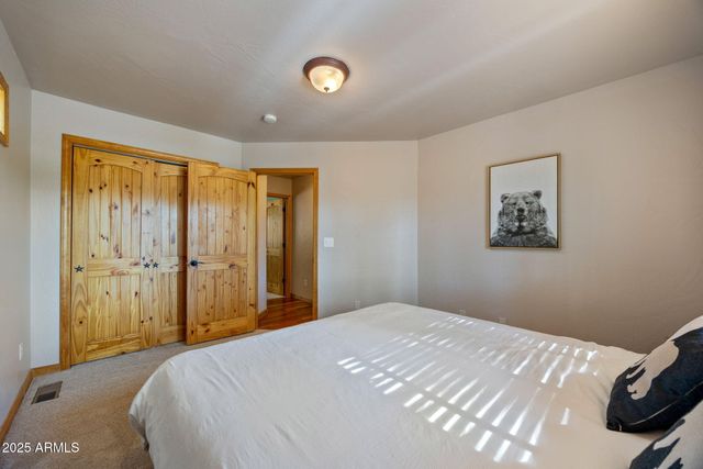 2190 EVERGREEN Lane, Show Low, AZ 85901