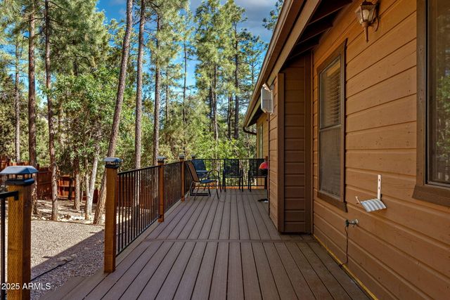 2190 EVERGREEN Lane, Show Low, AZ 85901