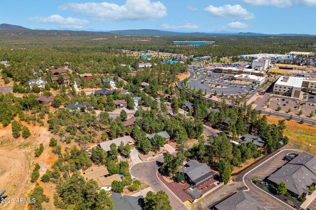 2190 EVERGREEN Lane, Show Low, AZ 85901