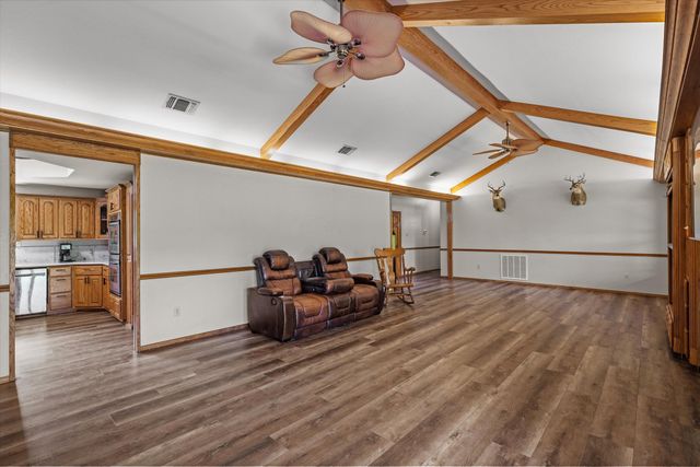 501 Private Road 5120, Fruitvale, TX 75127