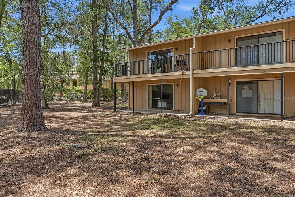 Image 34 of property listing at 507 NW 39TH ROAD 301, Gainesville, FL 32607