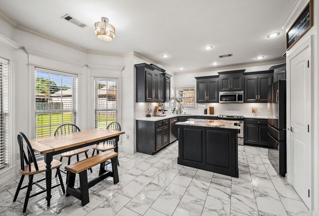 16 Oak Tree Circle, Conway, AR 72032