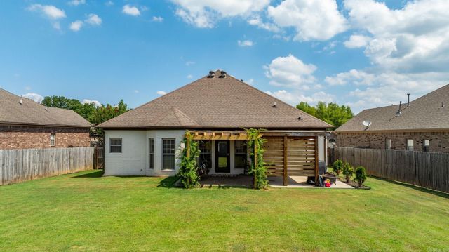 16 Oak Tree Circle, Conway, AR 72032