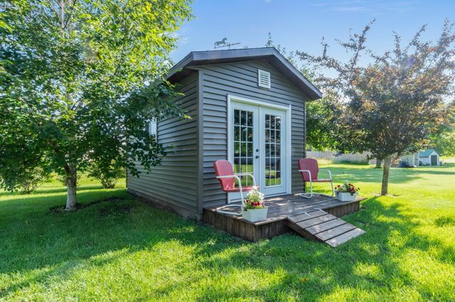 705 W Queen Street, Osakis, MN 56360