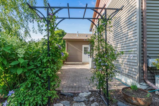 705 W Queen Street, Osakis, MN 56360