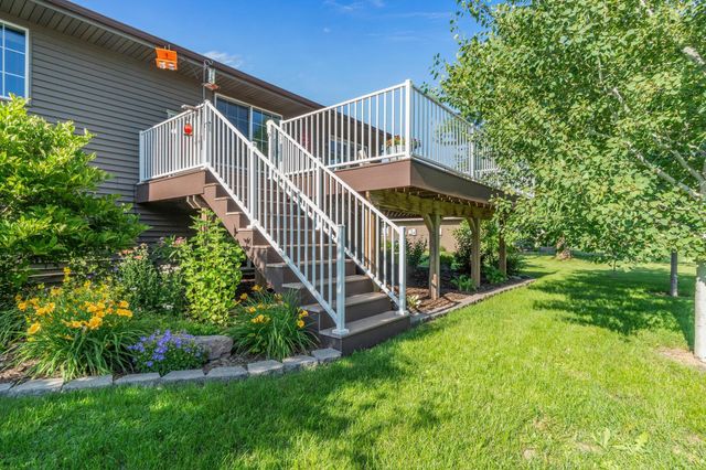 705 W Queen Street, Osakis, MN 56360