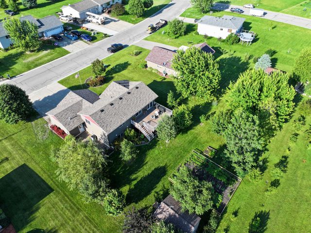 705 W Queen Street, Osakis, MN 56360