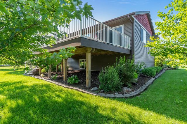 705 W Queen Street, Osakis, MN 56360