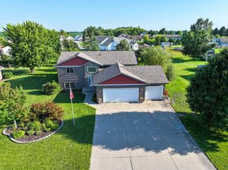 705 W Queen Street, Osakis, MN 56360